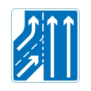 Traffic lanes at junction ahead